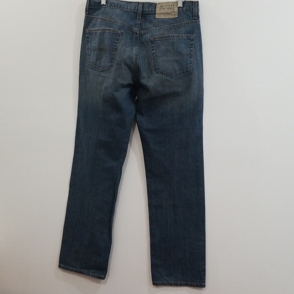 Tommy Hilfiger men's denim jeans - Picture 6 of 8